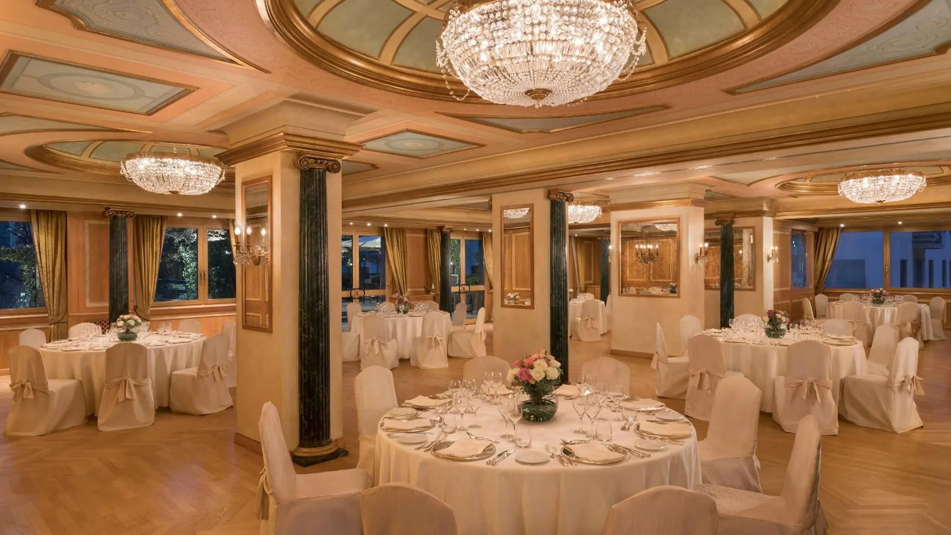 The Westin Palace, Milán 5*,  Italia