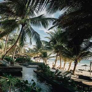 Hotell Nomade ****