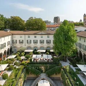 Four Seasons Otel