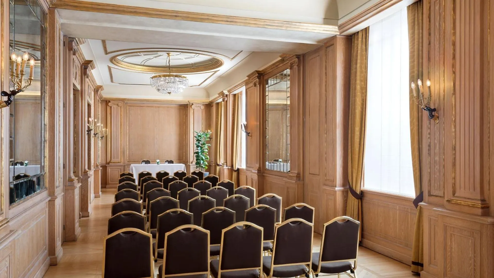 Hotel The Westin Palace, Mediolan