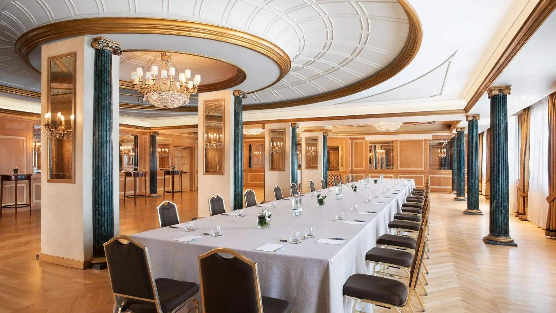 The Westin Palace, Milan 5*,